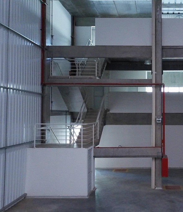 Galpão de 1.500 m² em condomínio logístico, a 2 km da Portonave – foto 5 de 16