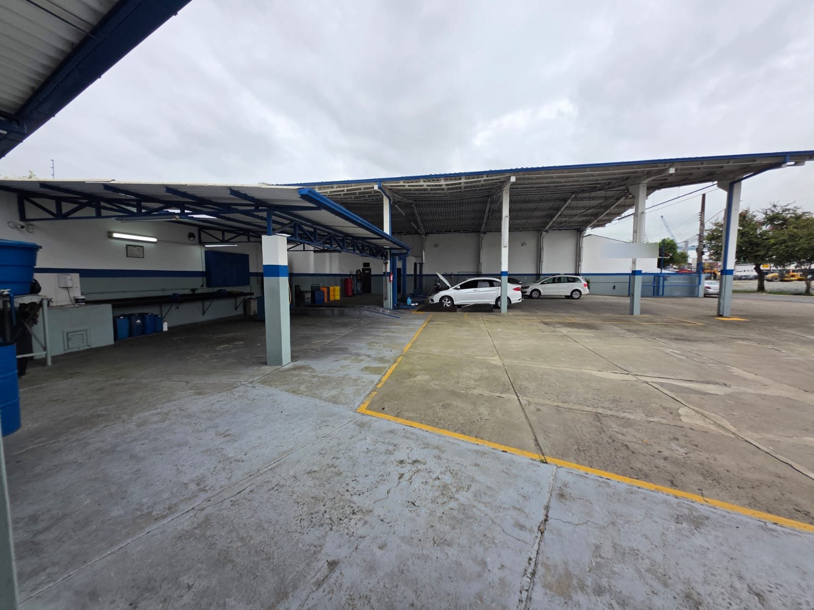 Galpão com amplo pátio no São João, ao lado do Porto de Itajaí – foto 3 de 15