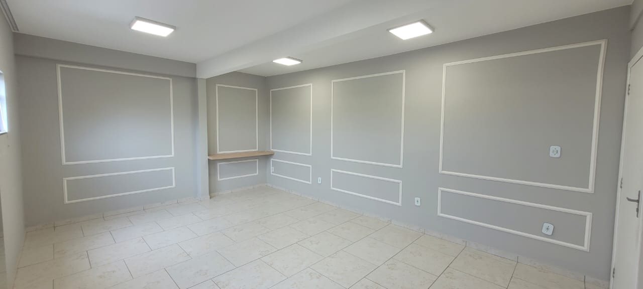 Sala comercial de 23 m² com ar-condicionado em Itaipava – foto 3 de 10